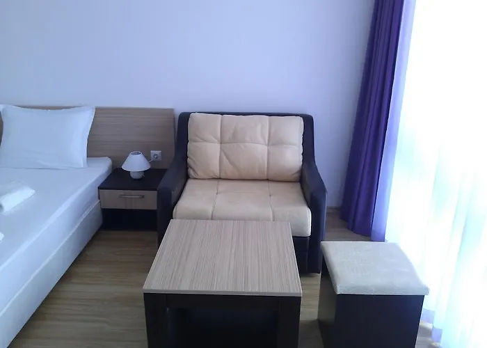 Penzion Lazuren Bryag 2