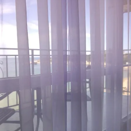 Lazuren Bryag 2 Tschernomorez