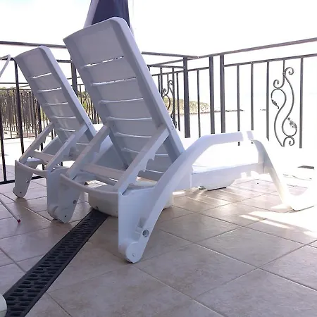 Lazuren Bryag 2 Gasthof