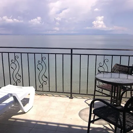 Gasthof Lazuren Bryag 2 2*