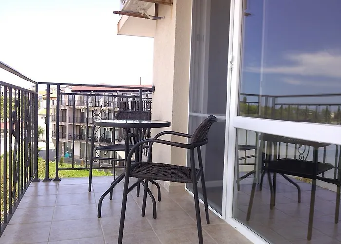 Къща за гости лазурен бряг 2 2*